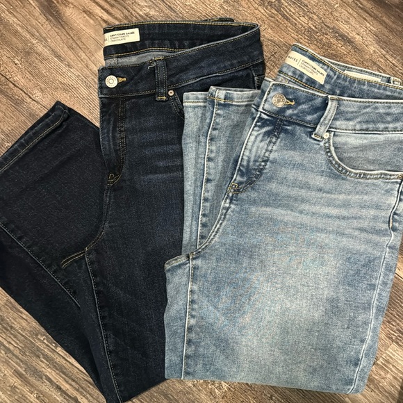 Cropped Stretch Denim - Picture 1 of 6